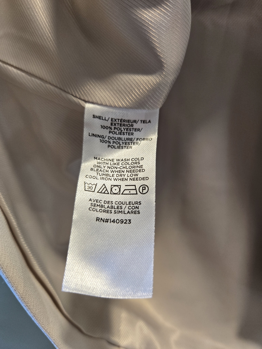 LOFT | Versa Crepe Drape Tank Pocket Vest LP - Picture 9 of 10